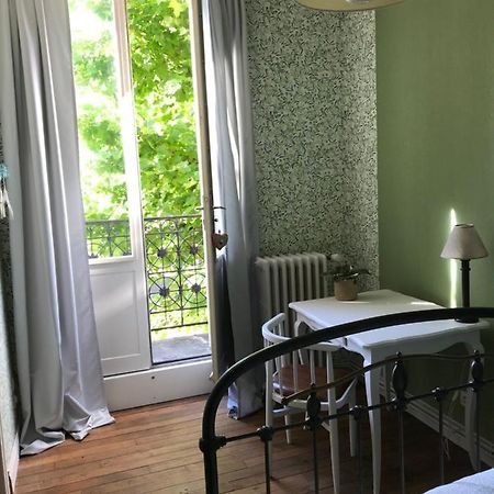 Un Jardin Dans La Ville Bed & Breakfast Châlons-en-Champagne Екстериор снимка