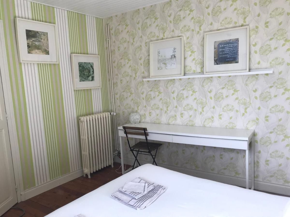 Un Jardin Dans La Ville Bed & Breakfast Châlons-en-Champagne Екстериор снимка